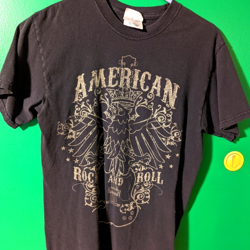 Black graphic tee shirt